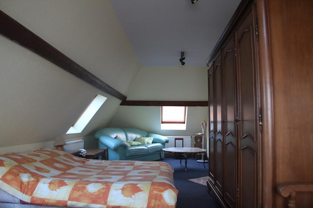L'Hostellerie Le Turckheim Croix D'Or Trois epis Ruang foto