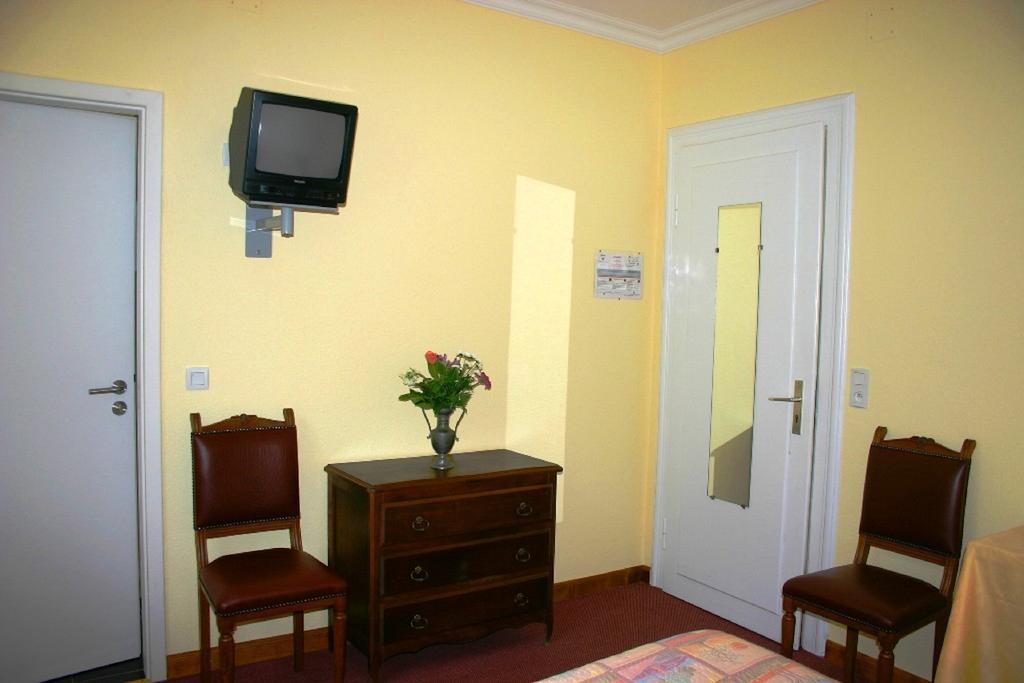 L'Hostellerie Le Turckheim Croix D'Or Trois epis Ruang foto